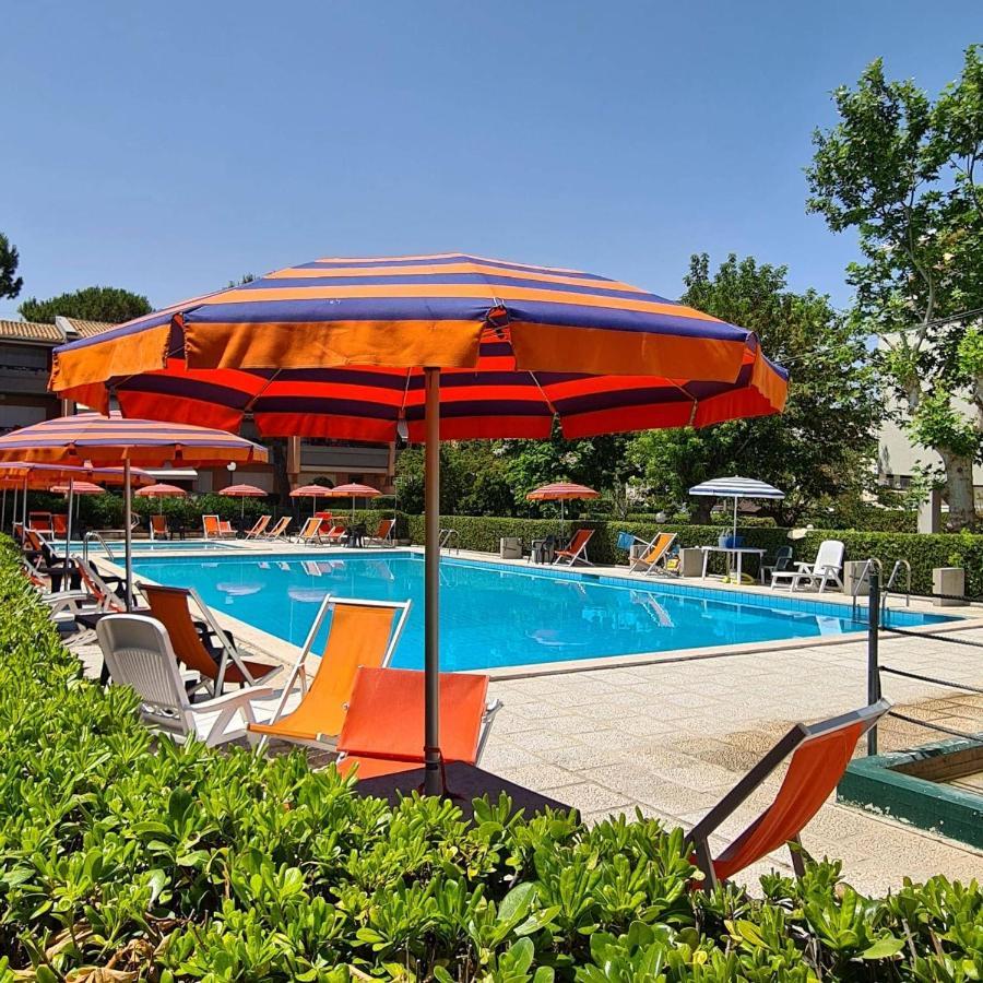 מרצ'לי Il Poggiolo Di Levante - Piscina E Ombrellone Spiaggia Prima Fila Incluso מראה חיצוני תמונה